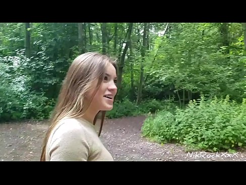 ❤️ Pasiūliau Evelinai, kad dulkintumėmės viešoje vietoje! Ji sutiko. Tada išdulkinau ją į užpakalį ir pasidariau į burną. Tada ji pasidarė šlapimo. ❤️ Seks video prie mūsų lt.123sex.ru ❌❤